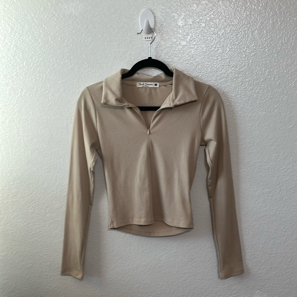 Cloud Dancer beige quarter zip women’s size Medium